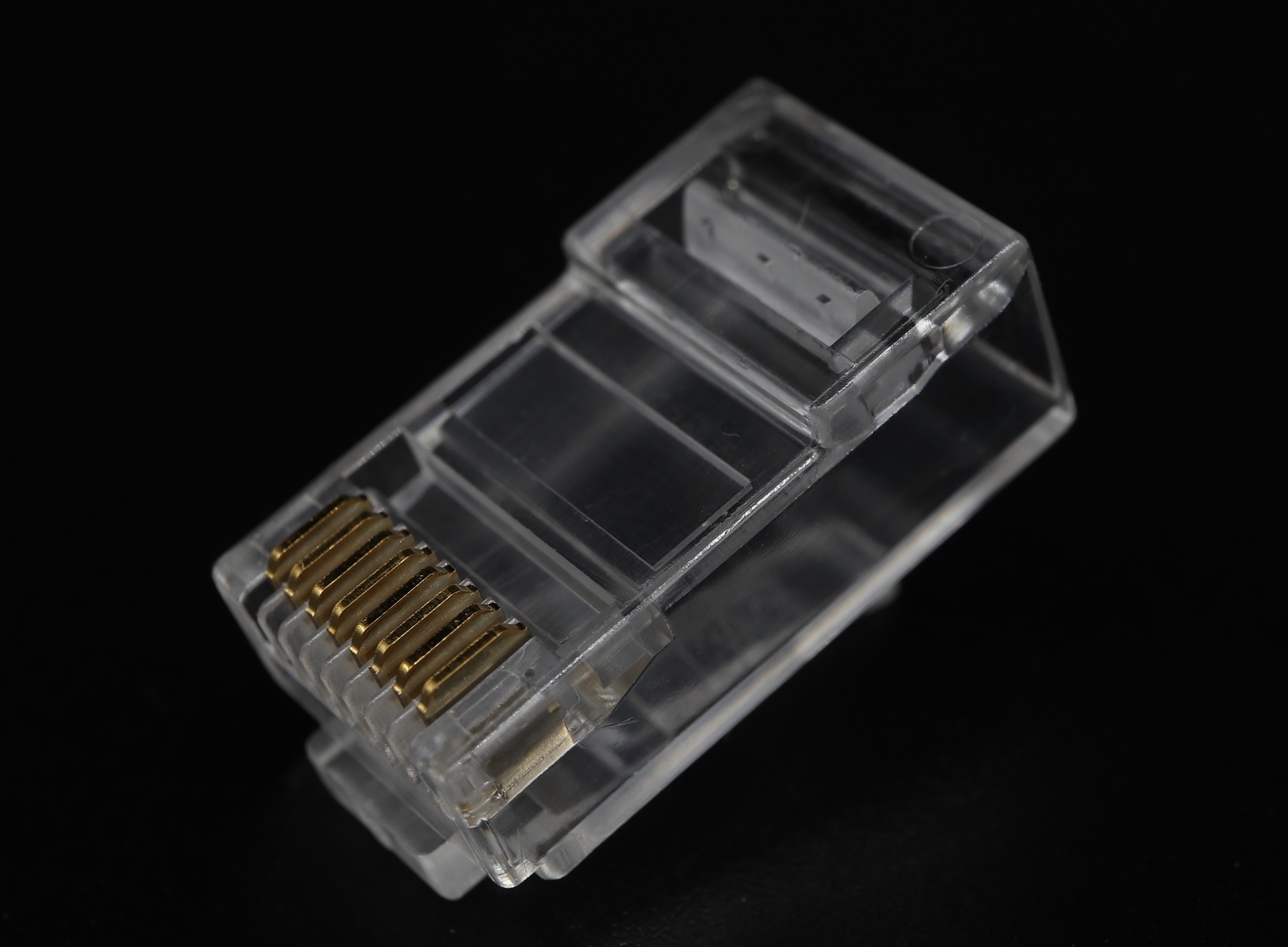 P8-030-6 - C6 8P8C-F UTP 1.14mm RJ45 Modular Plug - Plug Master Industrial Co., Ltd.